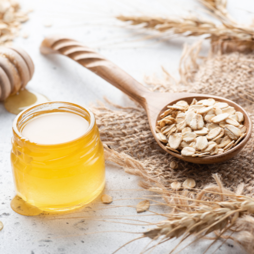 The Practical Benefits of Oats and Honey for Your Skin